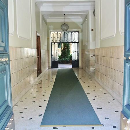 Beautiful Apartment In San Giovanni Close To Colosseo 罗马 外观 照片